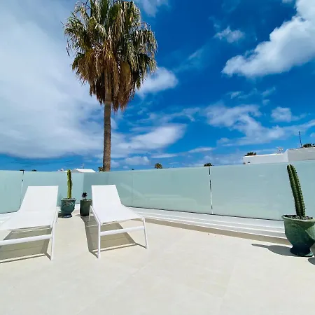 アパート Puerto Del Carmen, Casa Mama プエルト・デル・カルメン