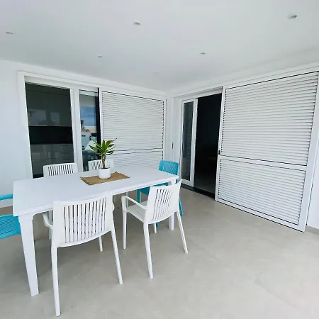 Puerto Del Carmen, Casa Mama プエルト・デル・カルメン