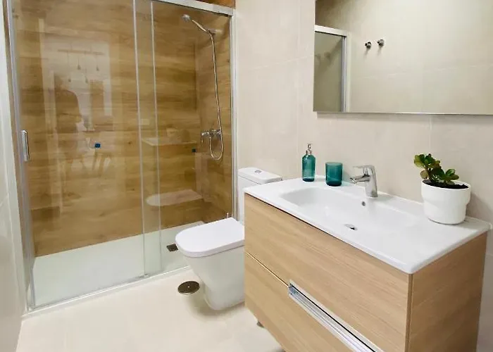 Puerto Del Carmen, Casa Mama *